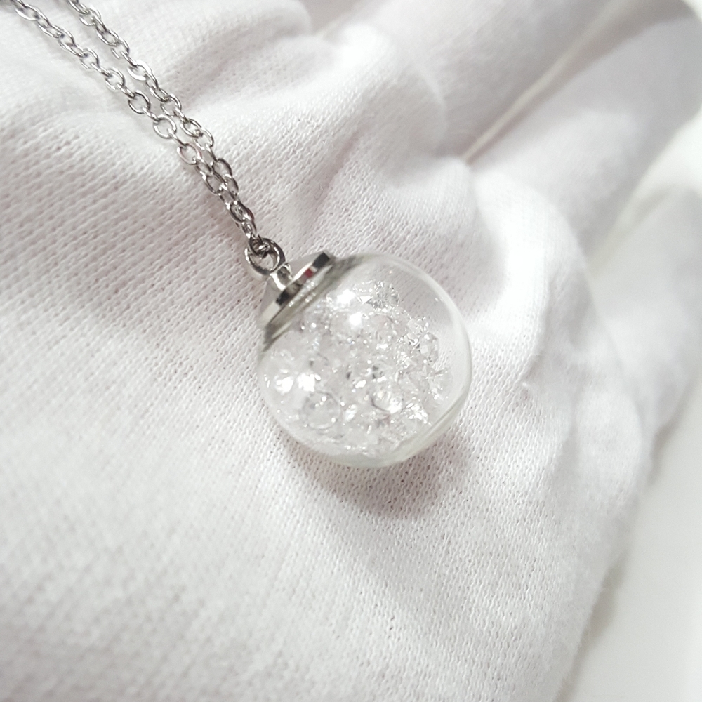 (1 necklace) Crystal Necklace 16" Long NEW!! Free cute boxes and ribbons.